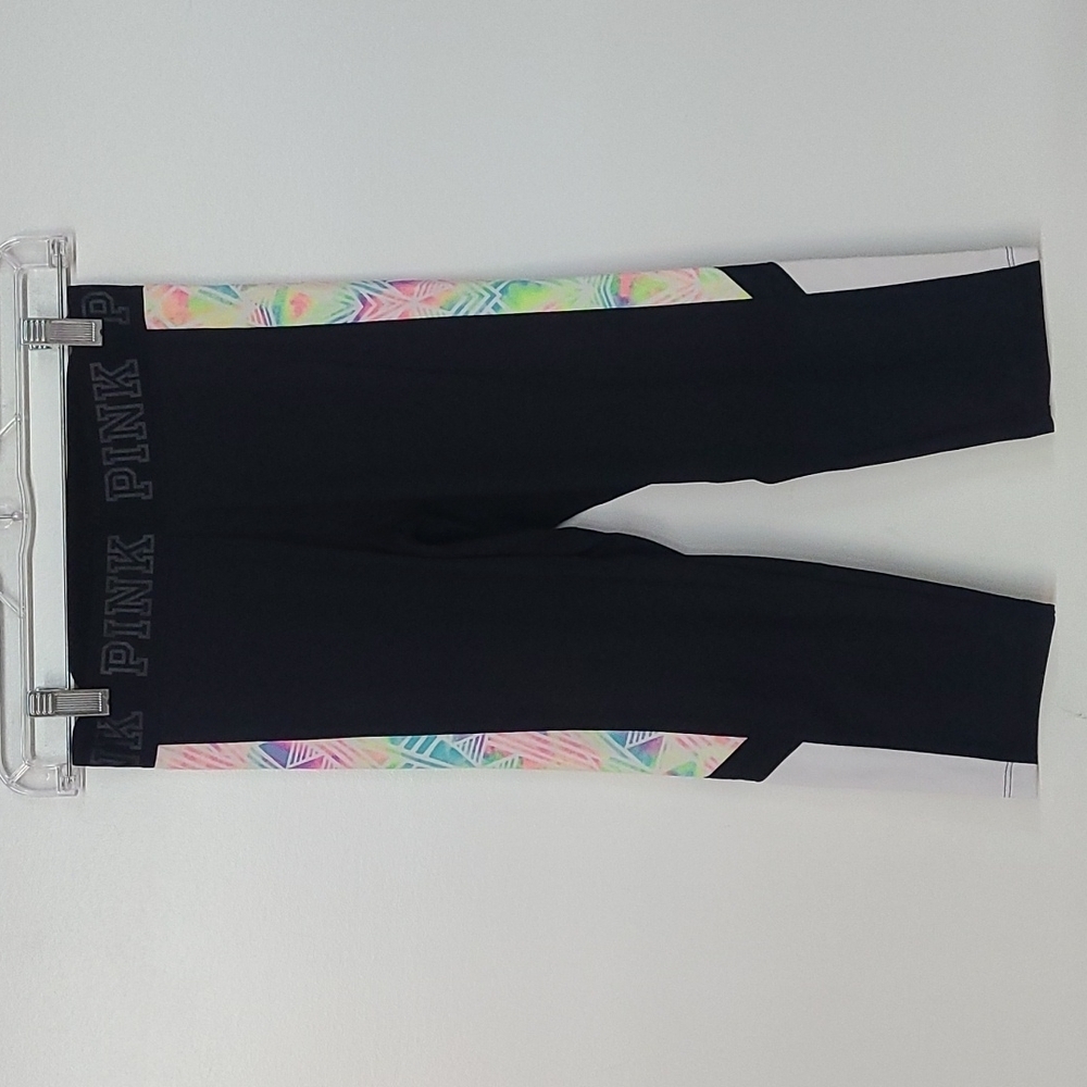 🦋 Pink Ultimate Cropped Yoga Leggings